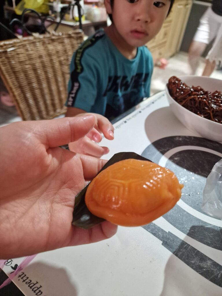 Ang Ku Kuih